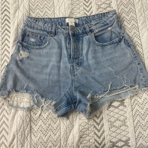 H&M Pants - H&M Distressed Denim Women Shorts